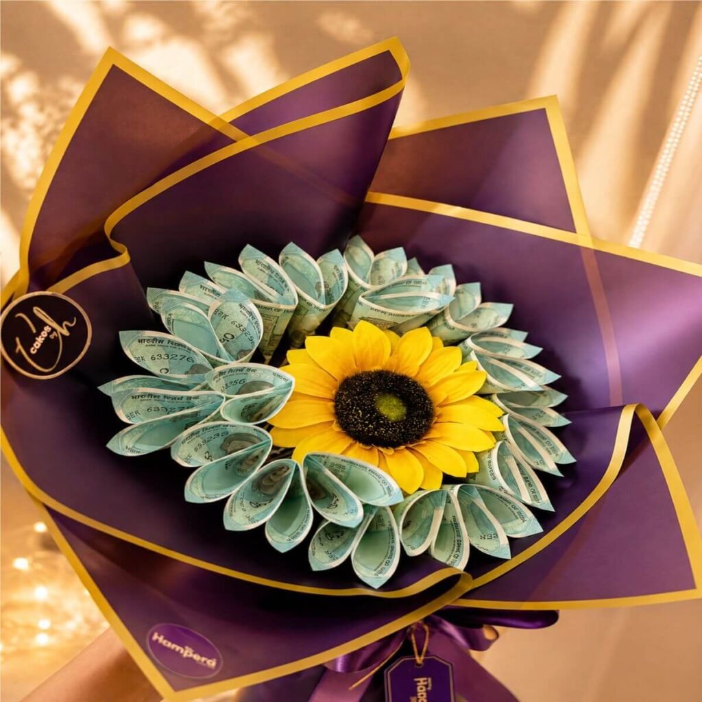 1100 Shagun Note Bouquet Hamper | Lucknow delivery